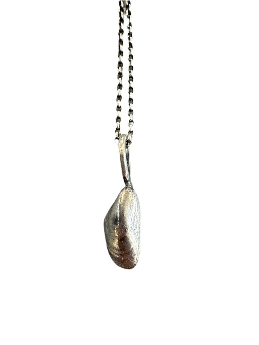 Alpha Kilo Metalworks - Mussel Necklace