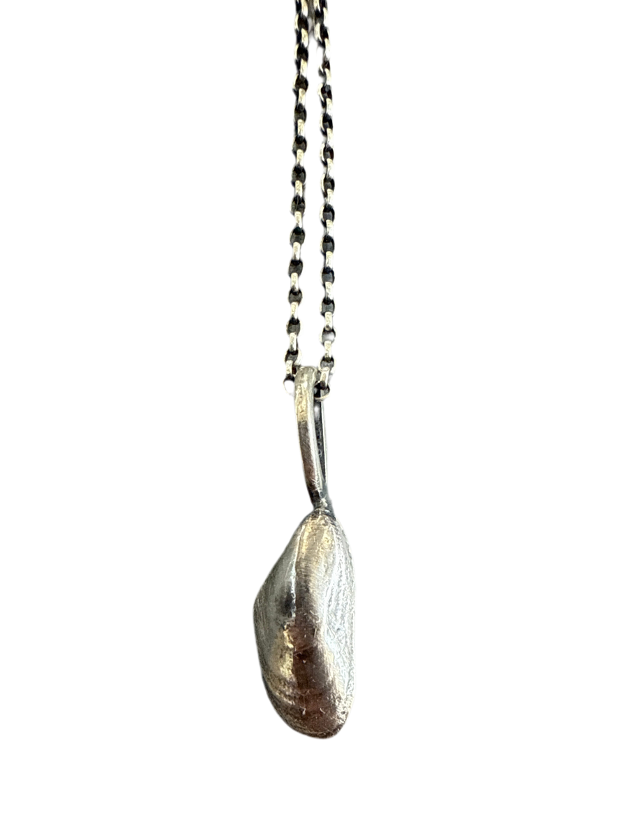 Alpha Kilo Metalworks - Mussel Necklace
