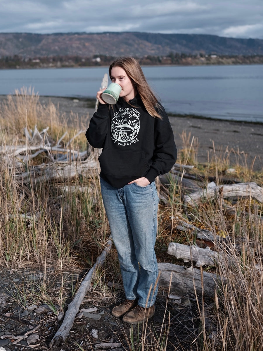 Wild & Free Pullover Hoodie - Evergreen