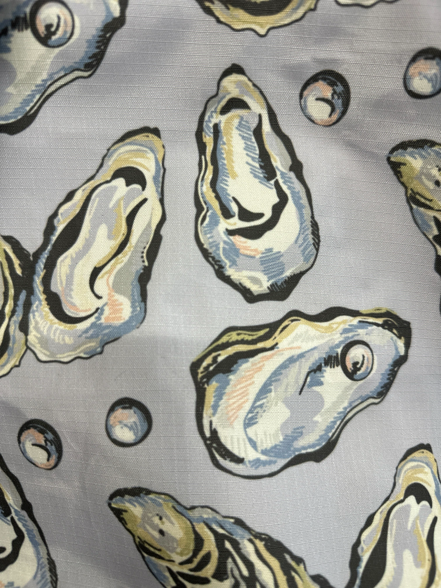 Oyster Tote Bag