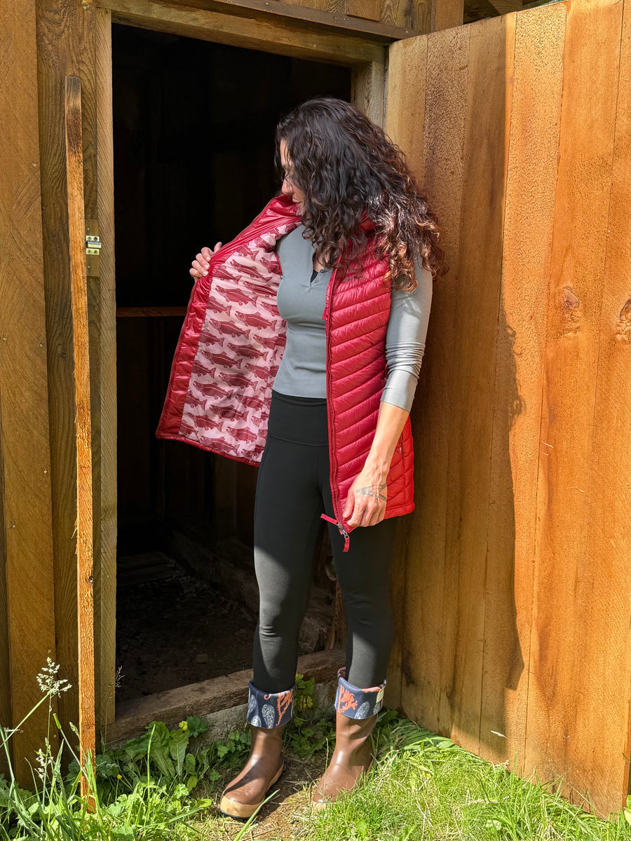 SKHOOP x Salmon Sisters - Sockeye Vest (Red Granite)