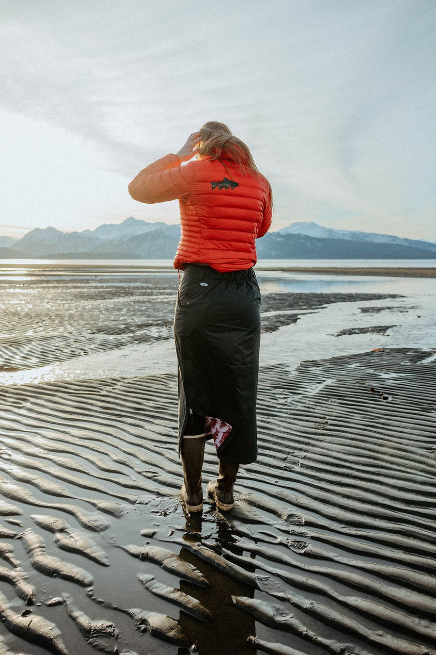 SKHOOP x Salmon Sisters - Original Skirt (Black)