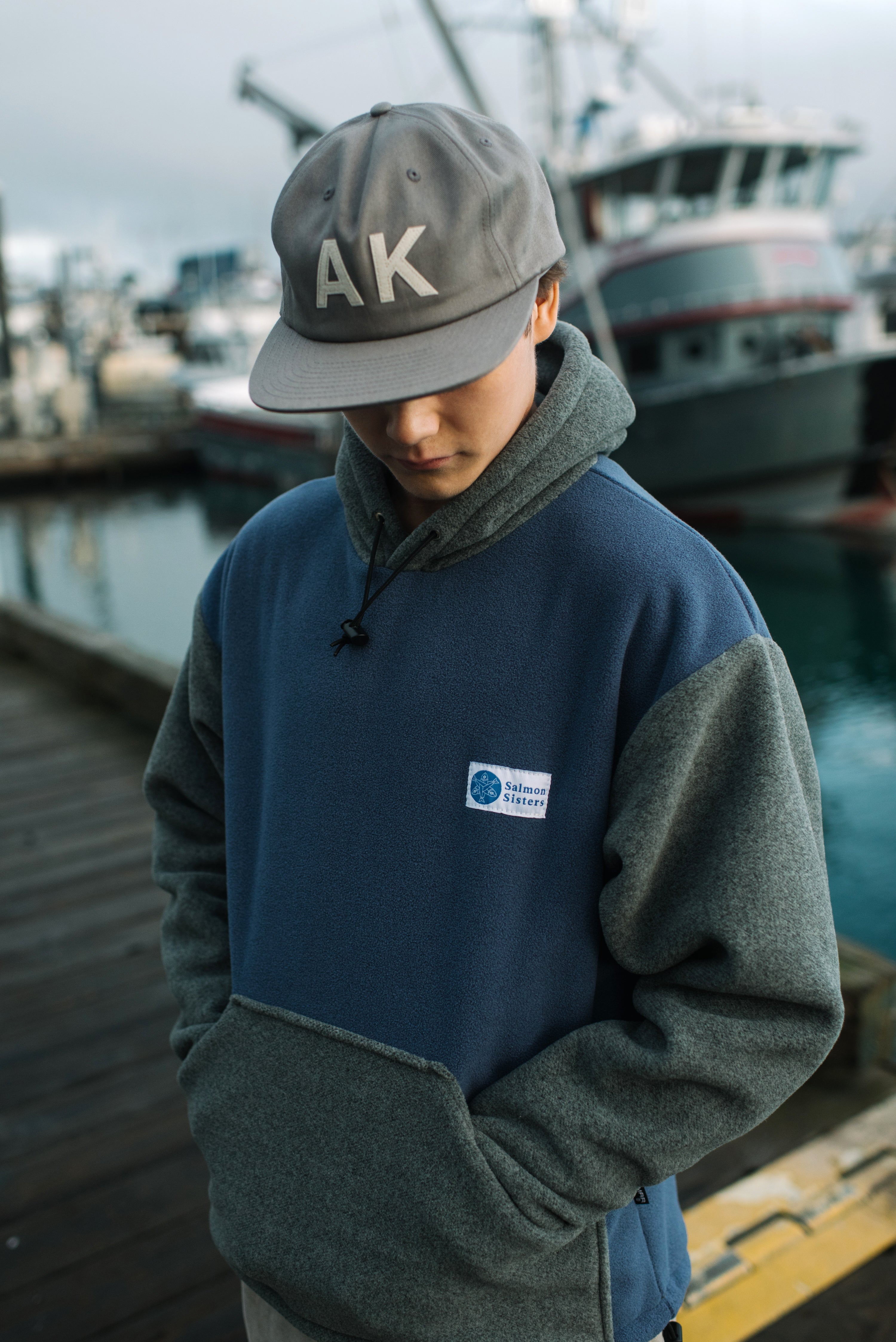 トップス  peak Fishing Pullover Nomar Poot Peak Pullover (L) – Salmon Sisters