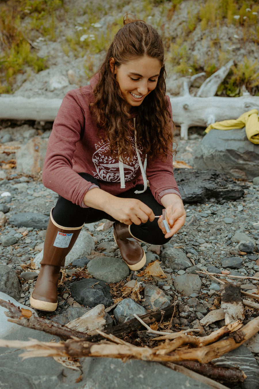 Wild & Free Pullover Hoodie - Berry